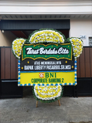 Papan Bunga Duka di Singosari