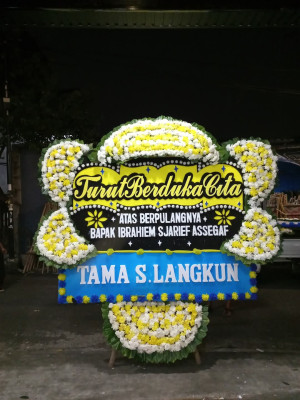 Papan Bunga Duka di Singosari